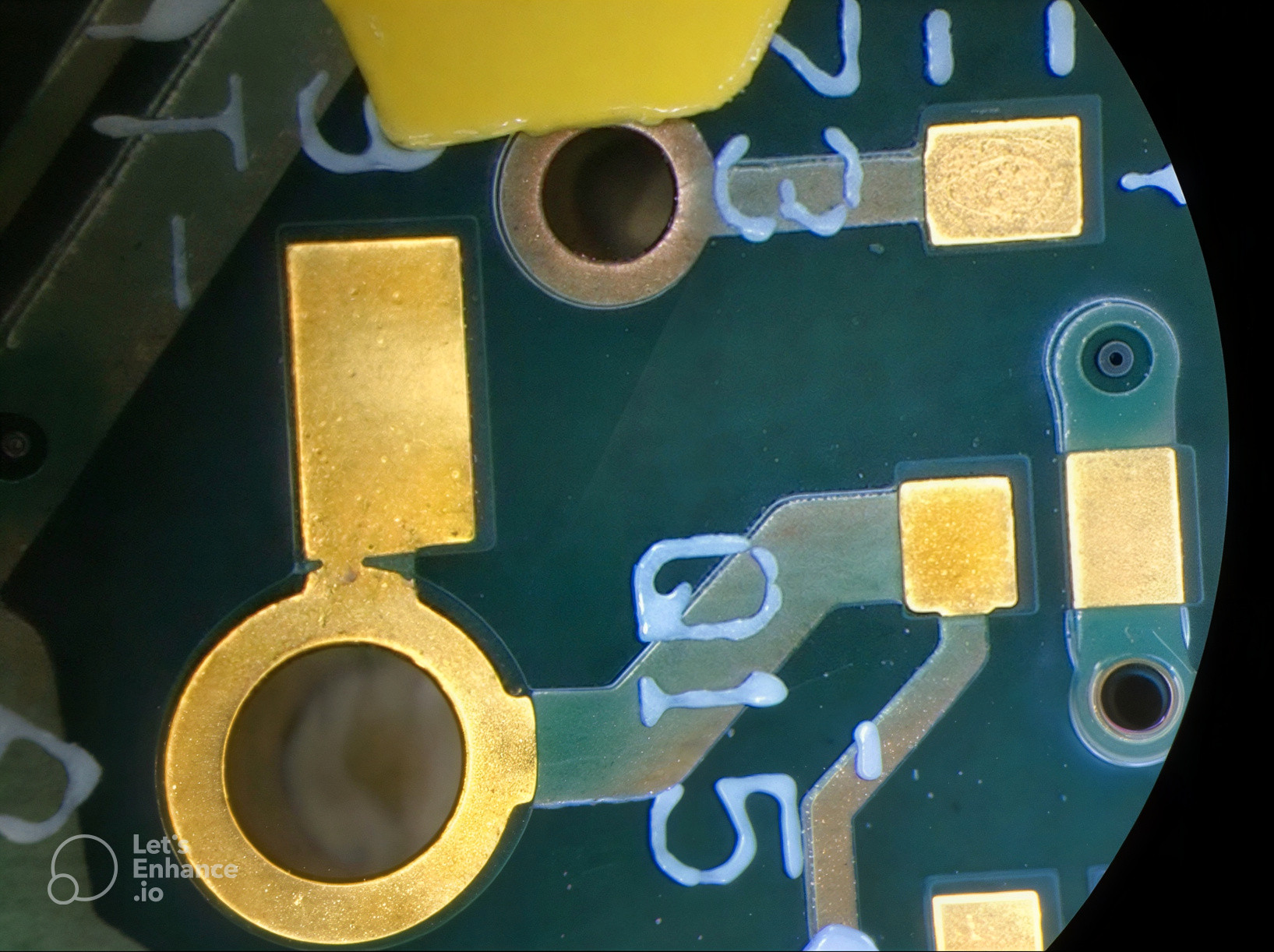 Figure 4. Stained electroless nickel immersion gold (ENIG) surface